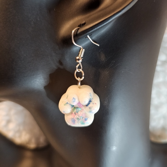 Handmade Resin Rainbow Pastel Paw Print Earrings - Picture 3 of 4